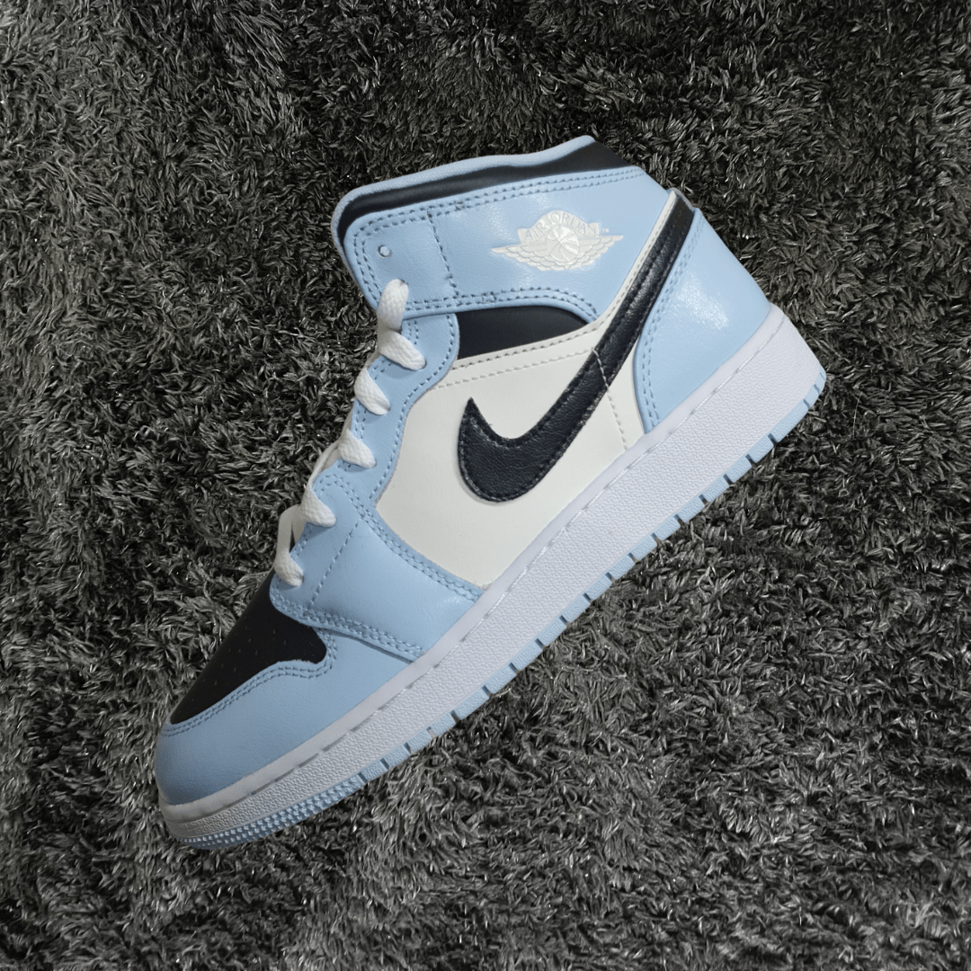 Jordan 1 Mid Ice Blue (GS) - Urban Utility
