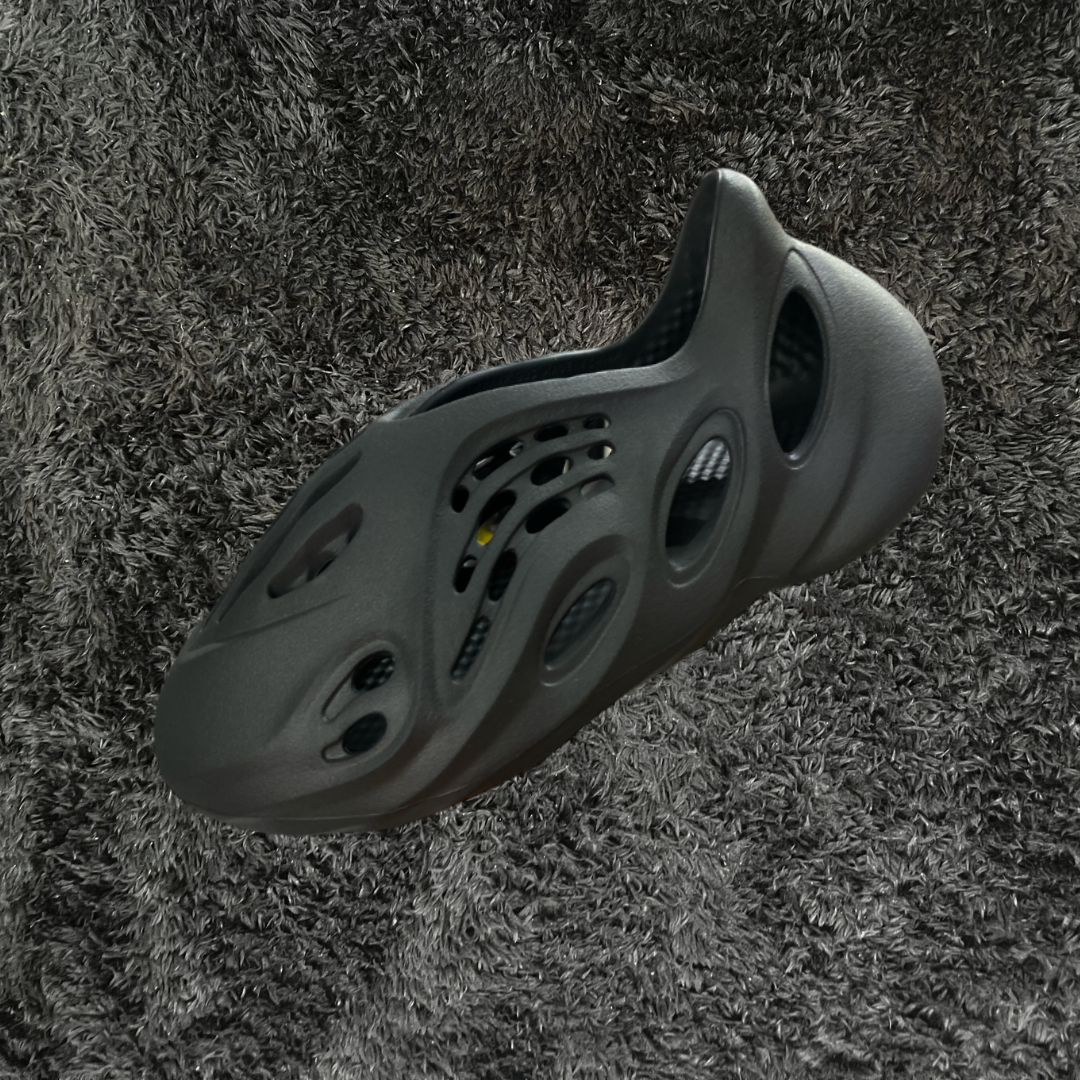 Adidas yeezy foam runner online