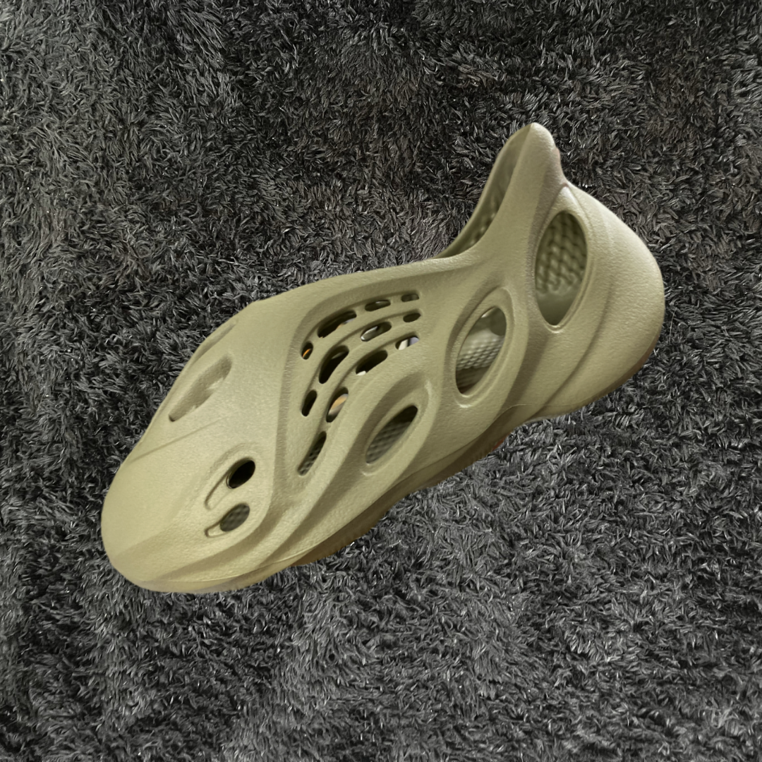 Adidas Yeezy Foam Rnnr Stone Salt 26CM