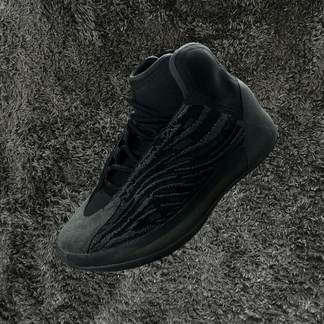 Adidas Yeezy QNTM Onyx (De Uso) - Urban Utility