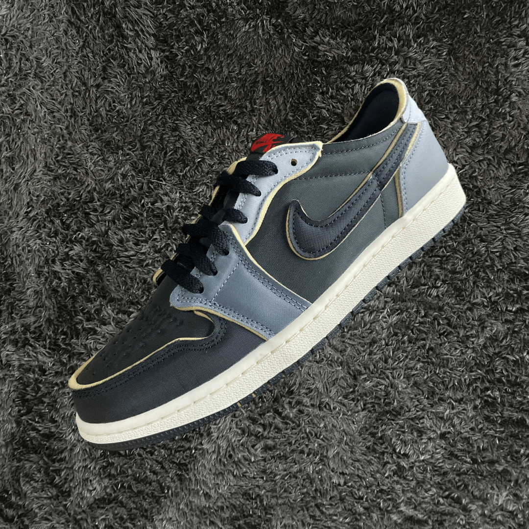 Jordan 1 Low OG Black Smoke Grey - Urban Utility