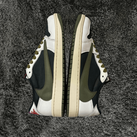 Jordan 1 Low Travis Scott Olive (De Uso) - Urban Utility