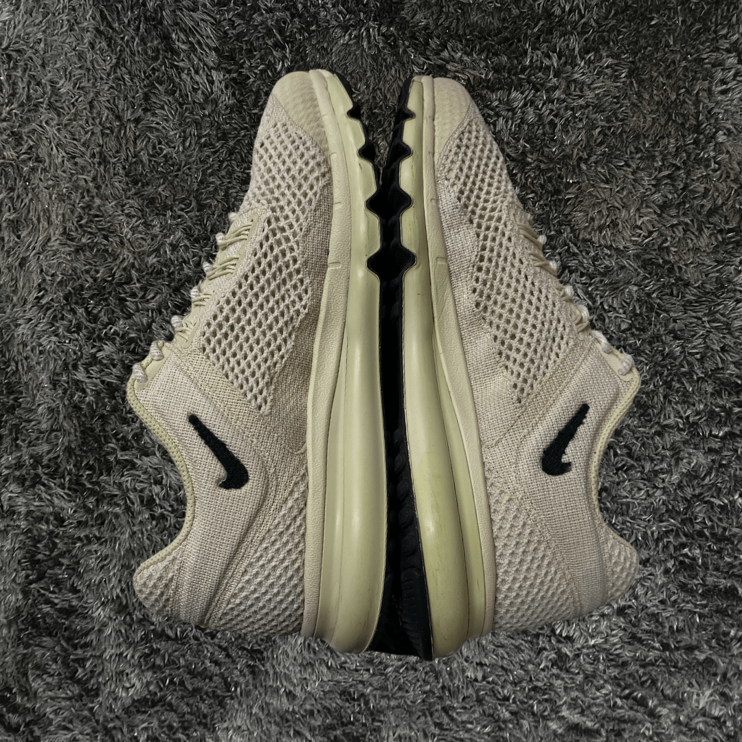 Air Max 2013 Stussy Fossil (De Uso) - Urban Utility