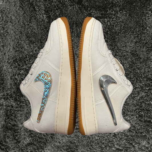 Air Force 1 Low Travis Scott Sail (De Uso) - Urban Utility