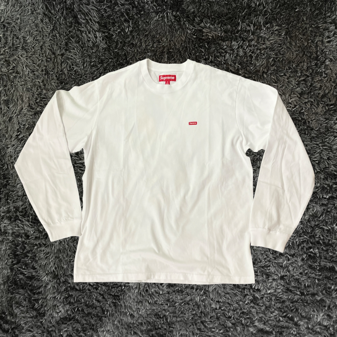 Mini box logo supreme hotsell