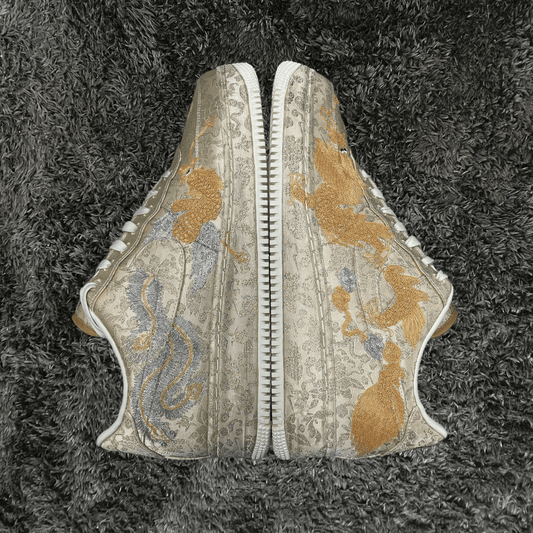Air Force 1 Low '07 Year of the Dragon (2024) (De Uso) - Urban Utility