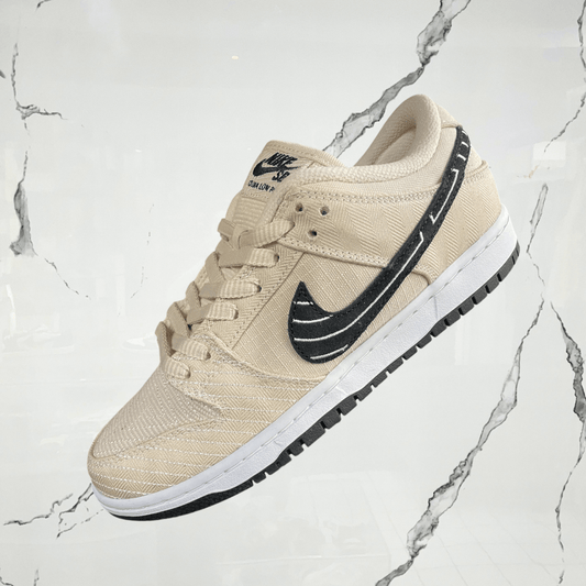 Dunk SB Low Albino & Preto - Urban Utility