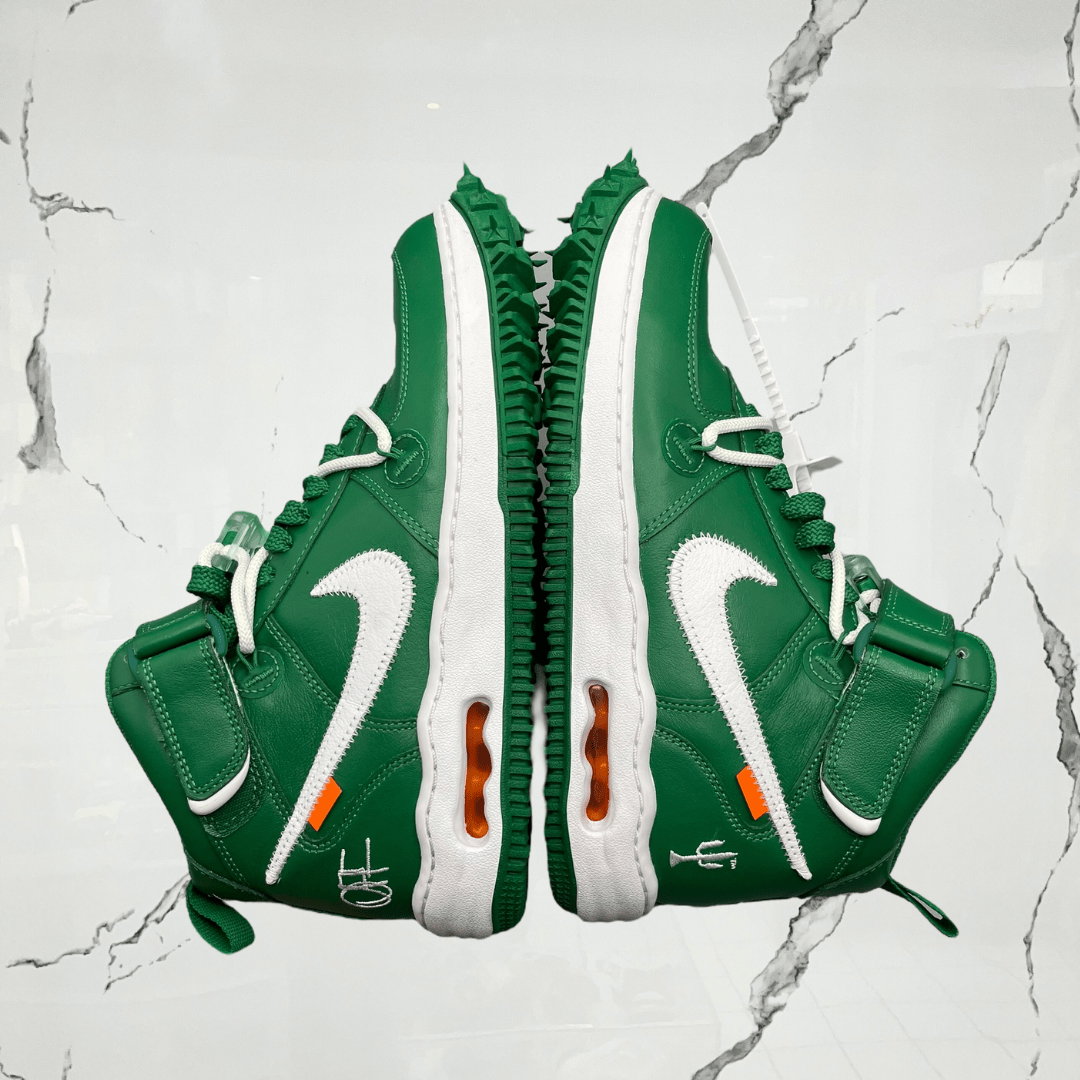 Air Force 1 Mid Off White Pine Green (De Uso) - Urban Utility