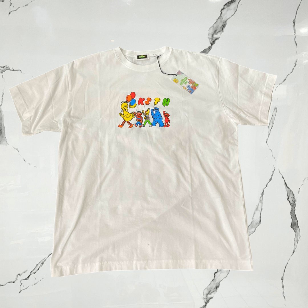 Kith x Sesame ST. Ballon White T-shirt - Urban Utility