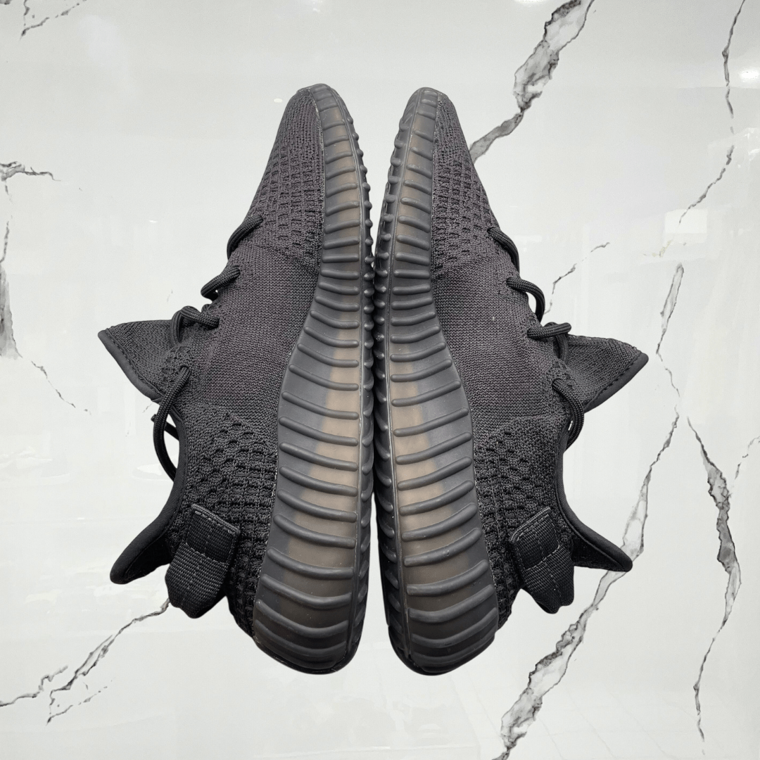 Yeezy 350 Onyx (De Uso) - Urban Utility