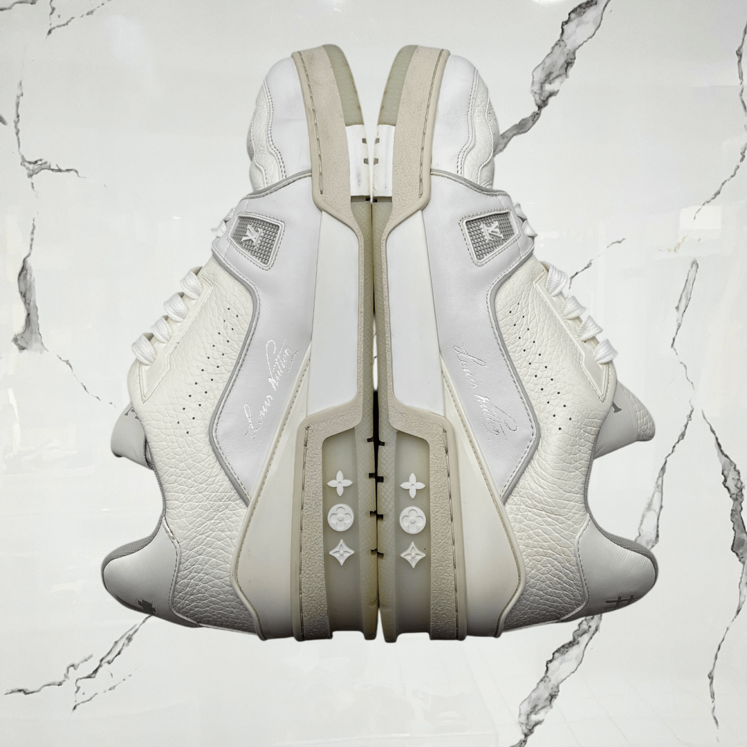 Louis Vuitton Trainer White (De Uso) - Urban Utility