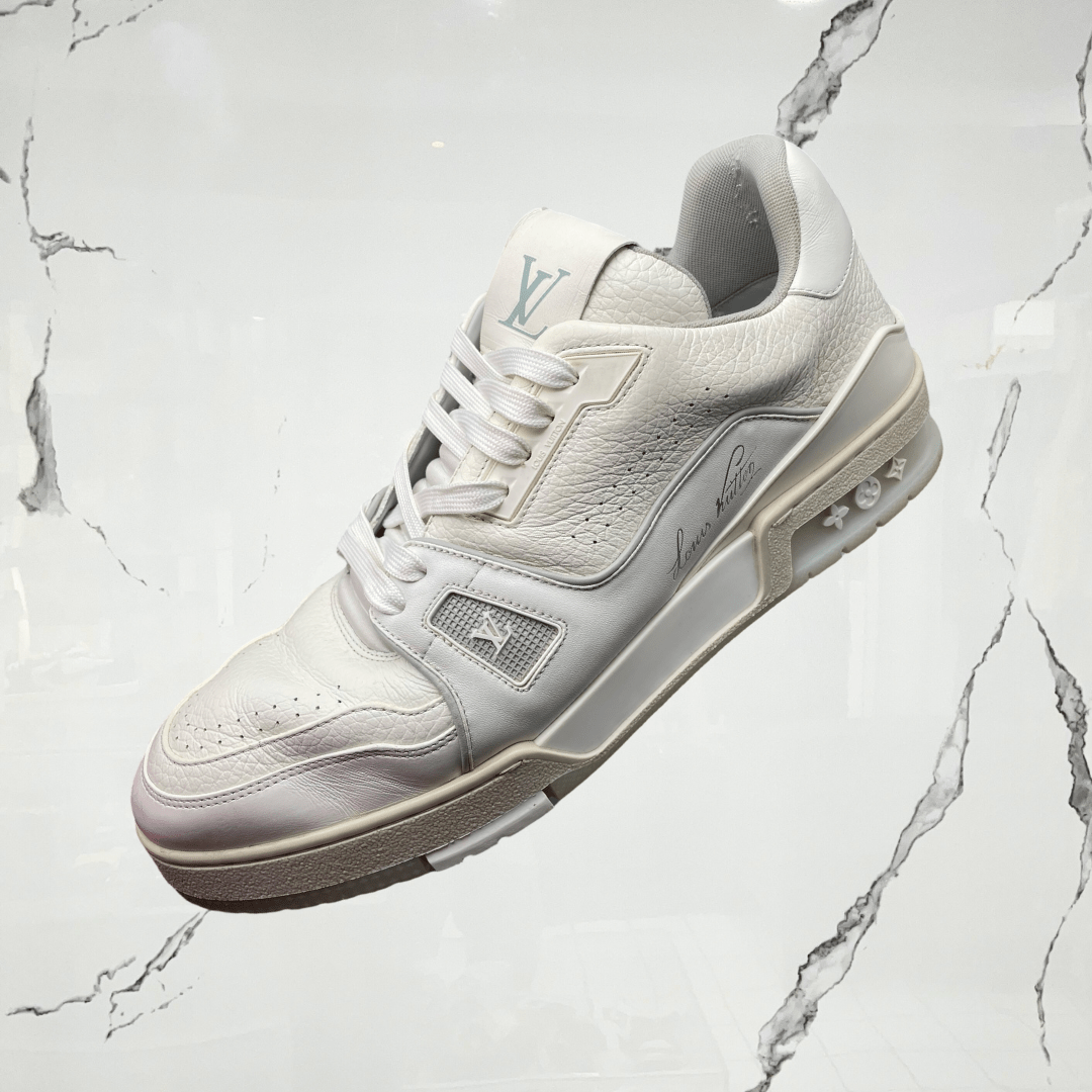 Louis Vuitton Trainer White (De Uso) - Urban Utility