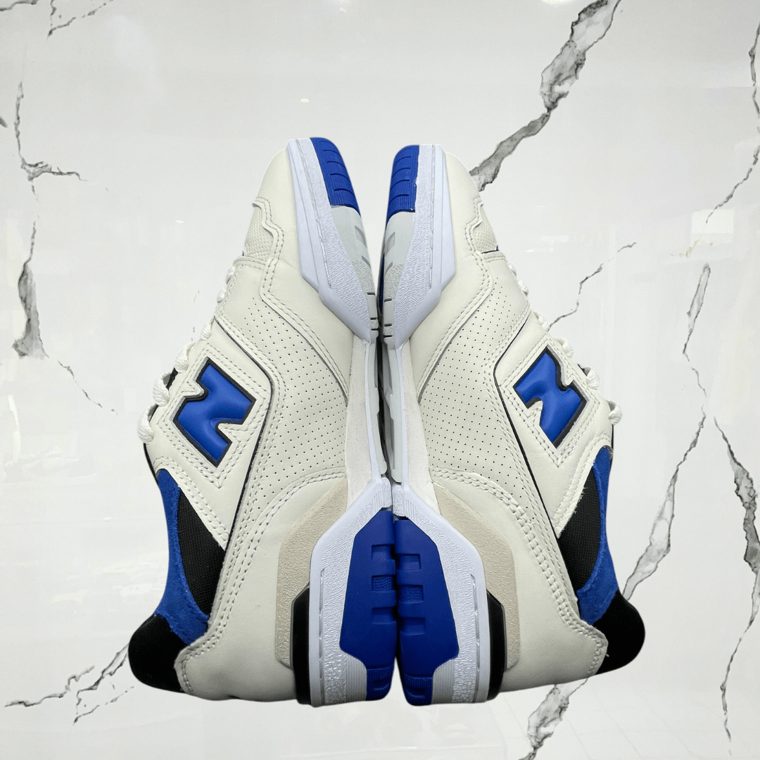 New Balance 550 Sea Salt Team Royal (De Uso) - Urban Utility