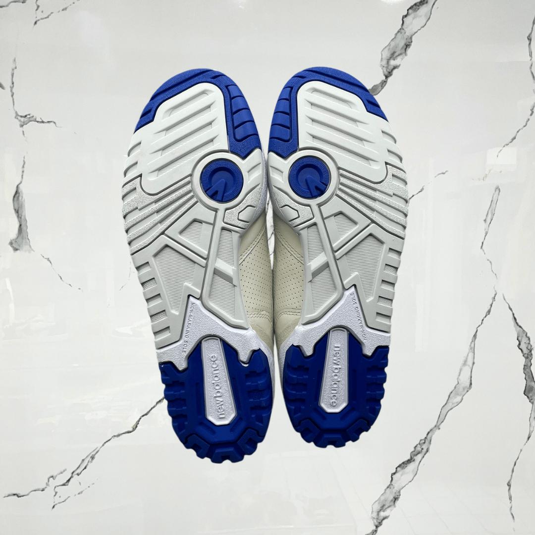 New Balance 550 Sea Salt Team Royal (De Uso) - Urban Utility