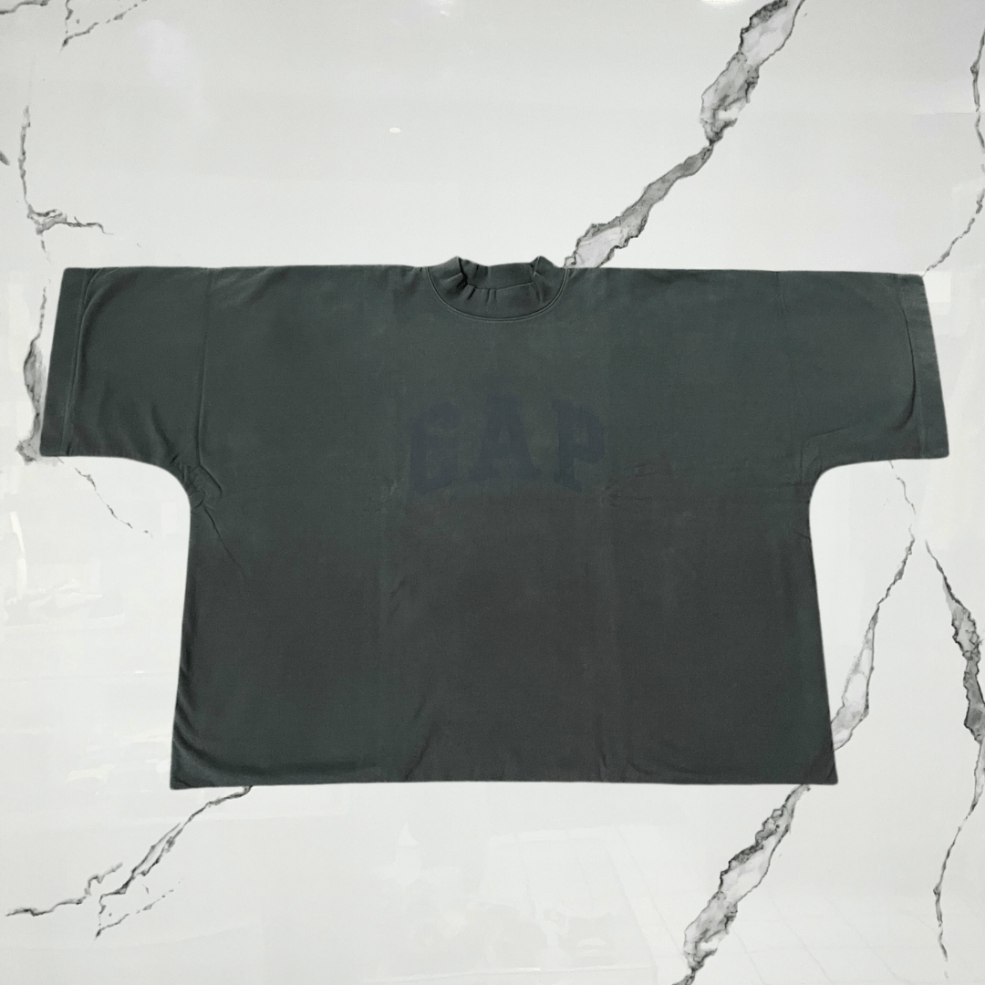 Yeezy x Gap T-shirt 3/4 Dove Dark Black - Urban Utility