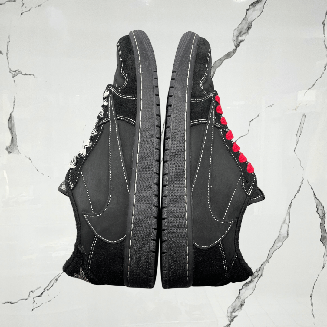 Jordan 1 Low Travis Scott Black Phantom (De Uso) - Urban Utility