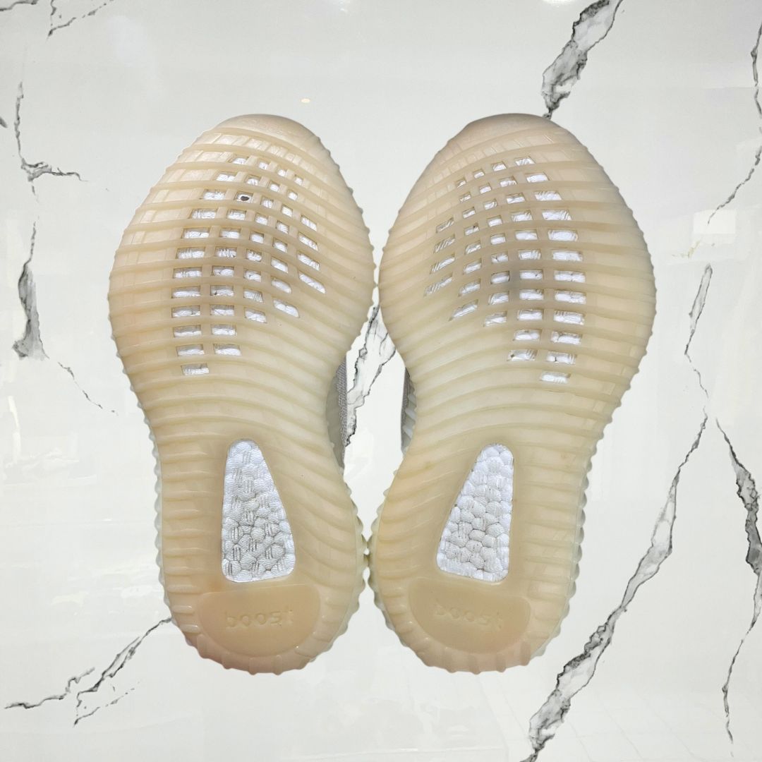 Adidas Yeezy Boost 350 V2 Light (De Uso) - Urban Utility