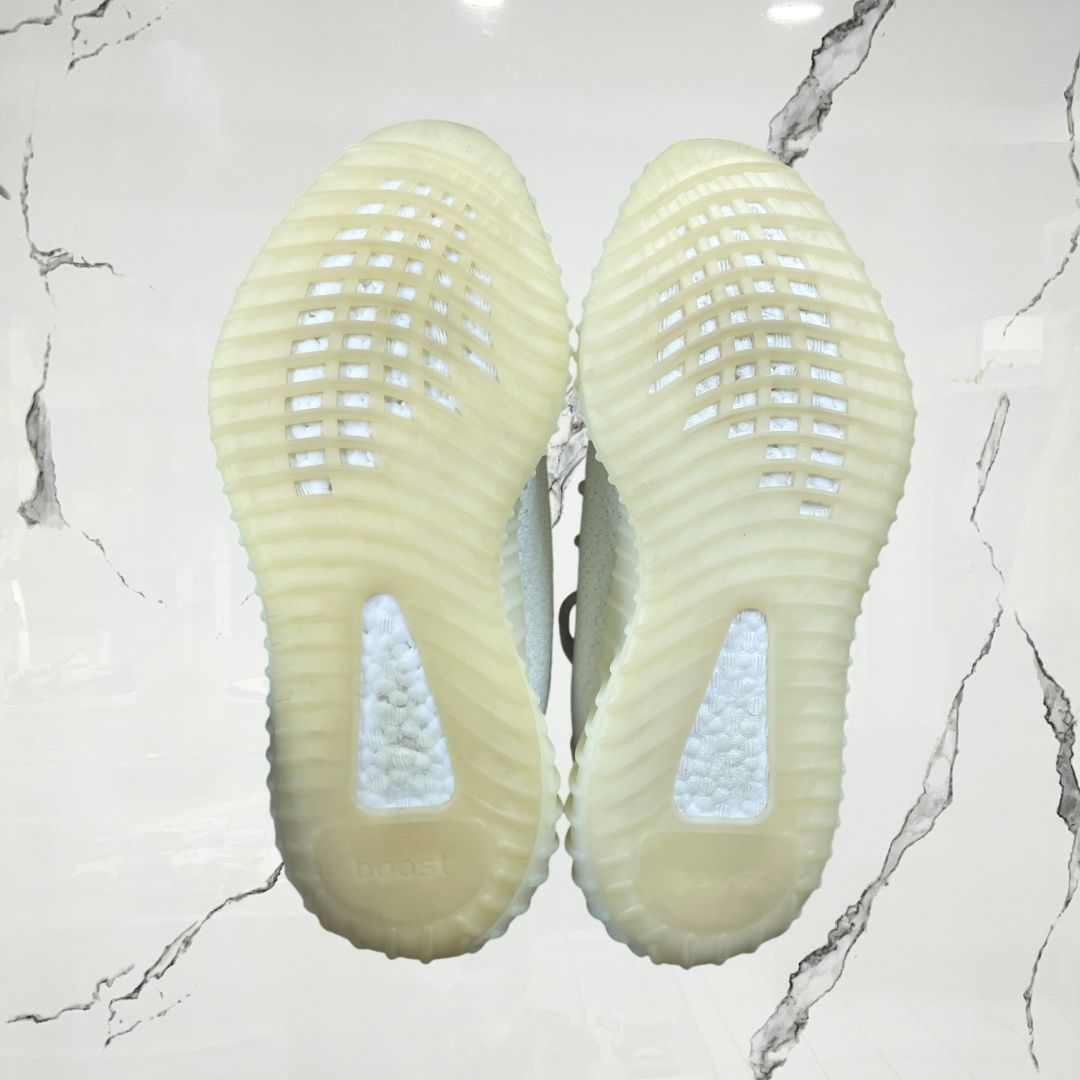 Yeezy 350 Cream (De Uso) - Urban Utility