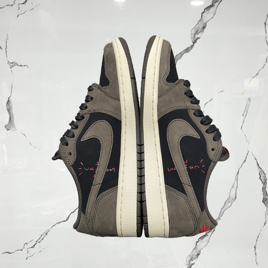 Jordan 1 Low Travis Scott Mocha (De Uso) - Urban Utility