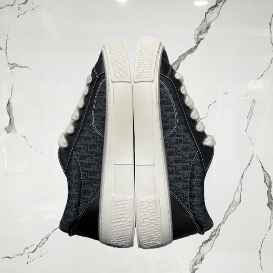 Dior B33 Black Smooth Calfskin Oblique Jacquard (De Uso) - Urban Utility