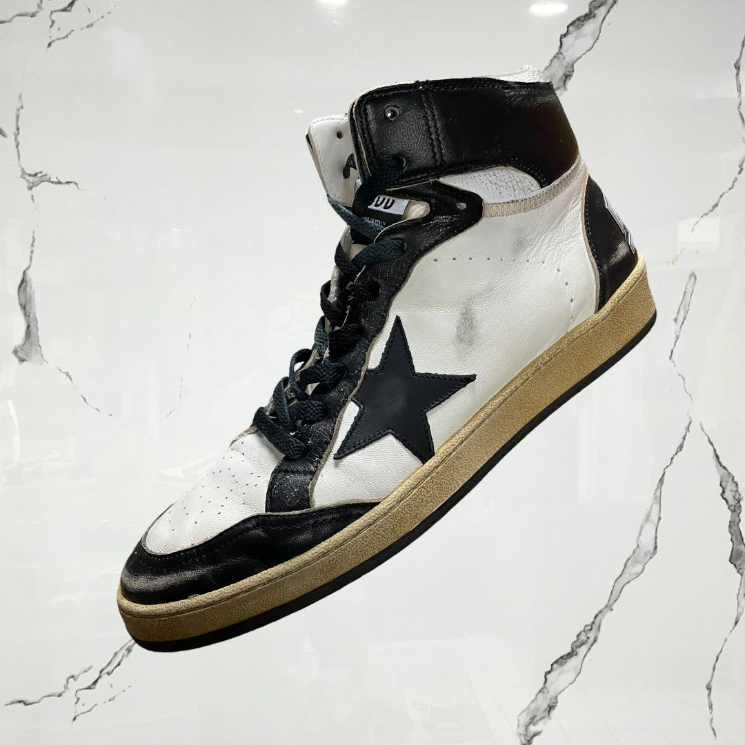 Golden Goose Sky Star White Black Ice (De Uso) - Urban Utility