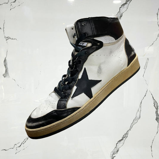 Golden Goose Sky Star White Black Ice (De Uso) - Urban Utility