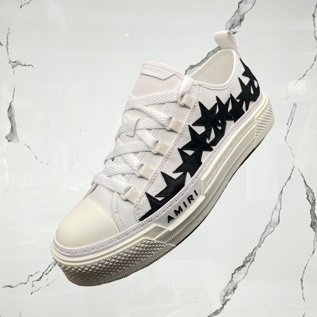 Amiri Court Stars Low White Black - Urban Utility