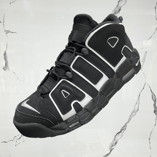 Air More Uptempo 96 Black White (2023) (De uso) - Urban Utility