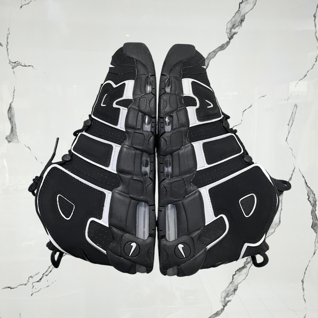 Air More Uptempo 96 Black White (2023) (De uso) - Urban Utility