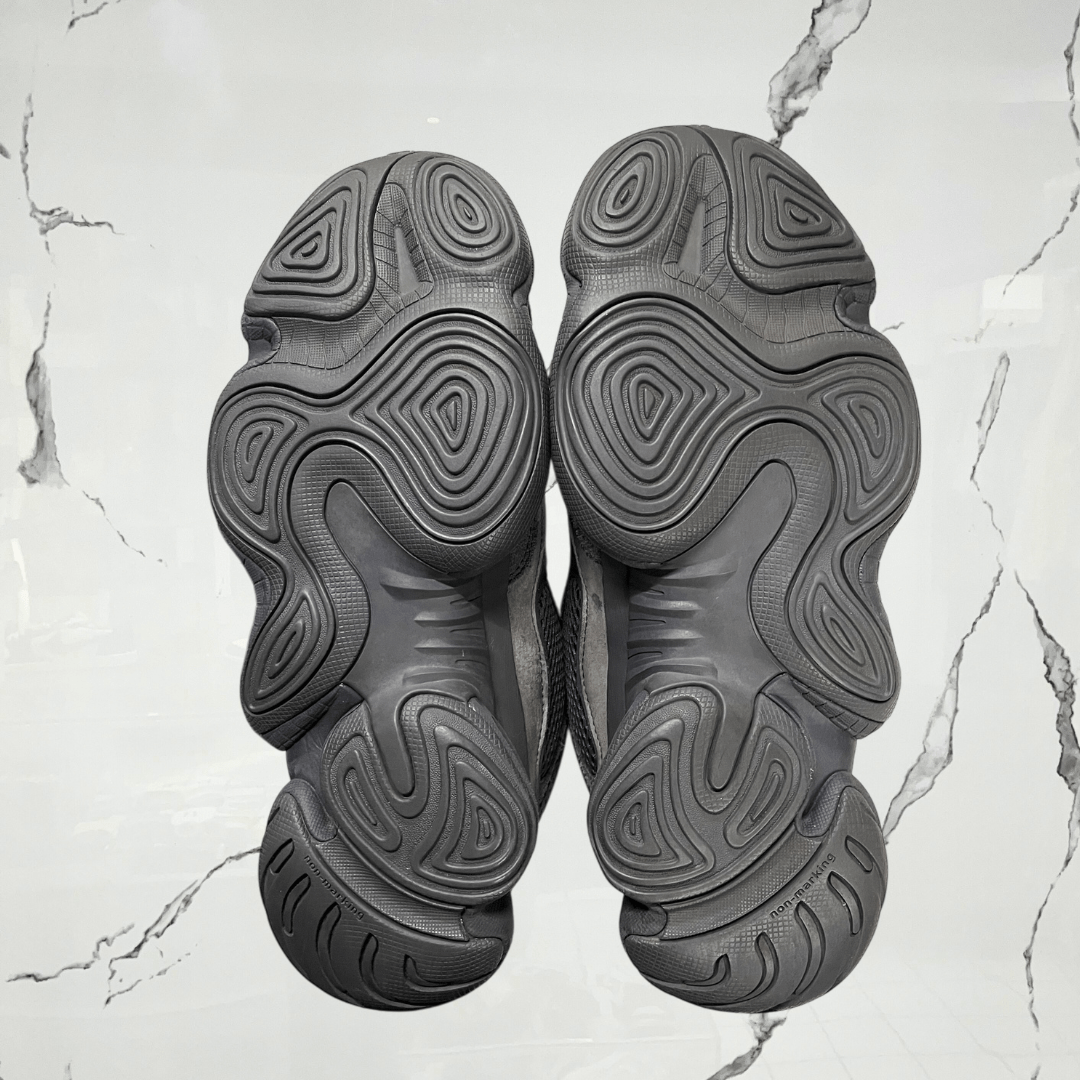 Adidas Yeezy 500 Utiliity Black (De Uso) - Urban Utility