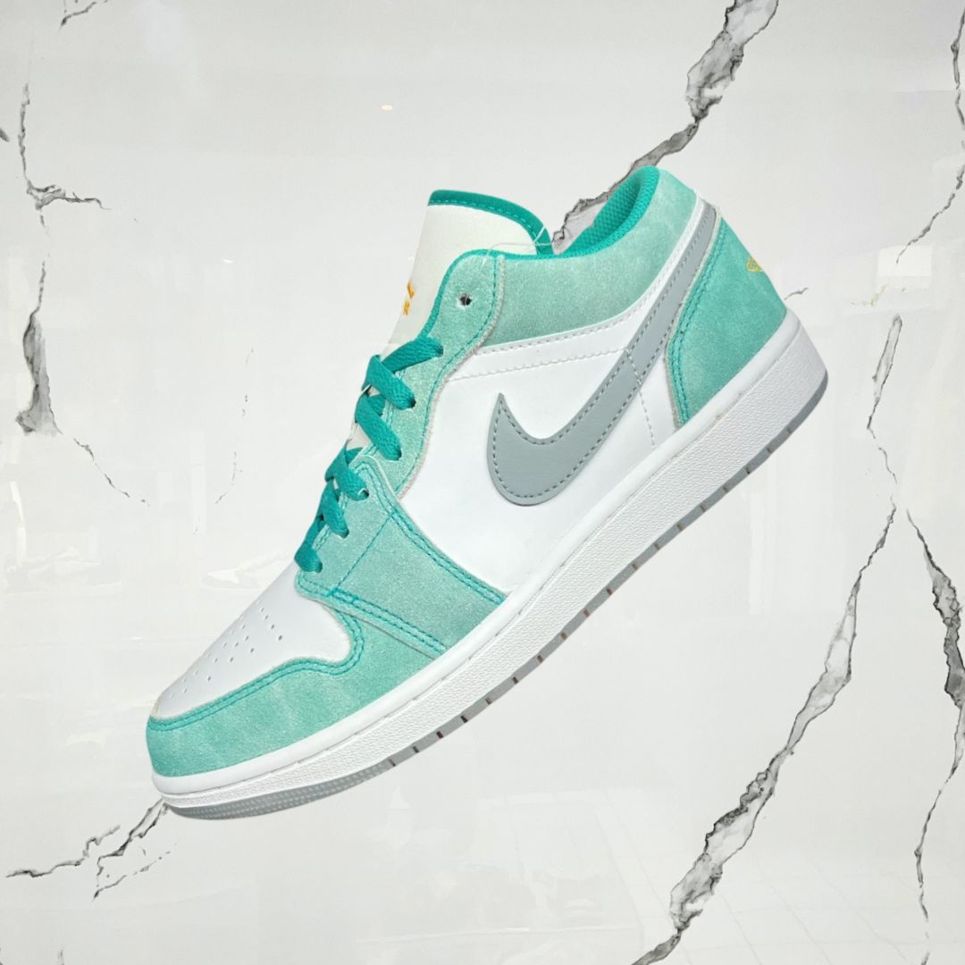 Jordan 1 Low Emerald - Urban Utility