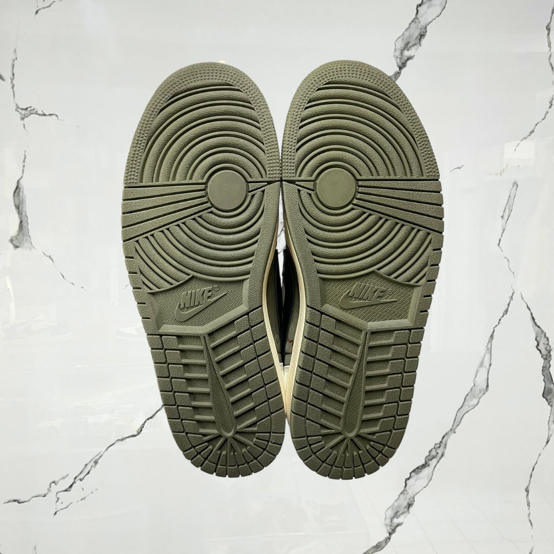 Jordan 1 Low OG Tavis Scott Medium Olive (De Uso)