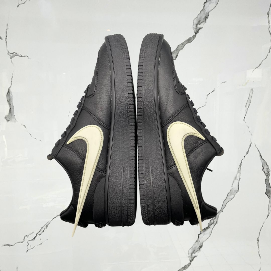 Air Force 1 Low Ambush Black (De Uso)