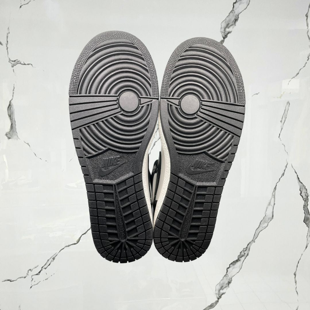 Jordan 1 High 85' Black and White (De Uso)