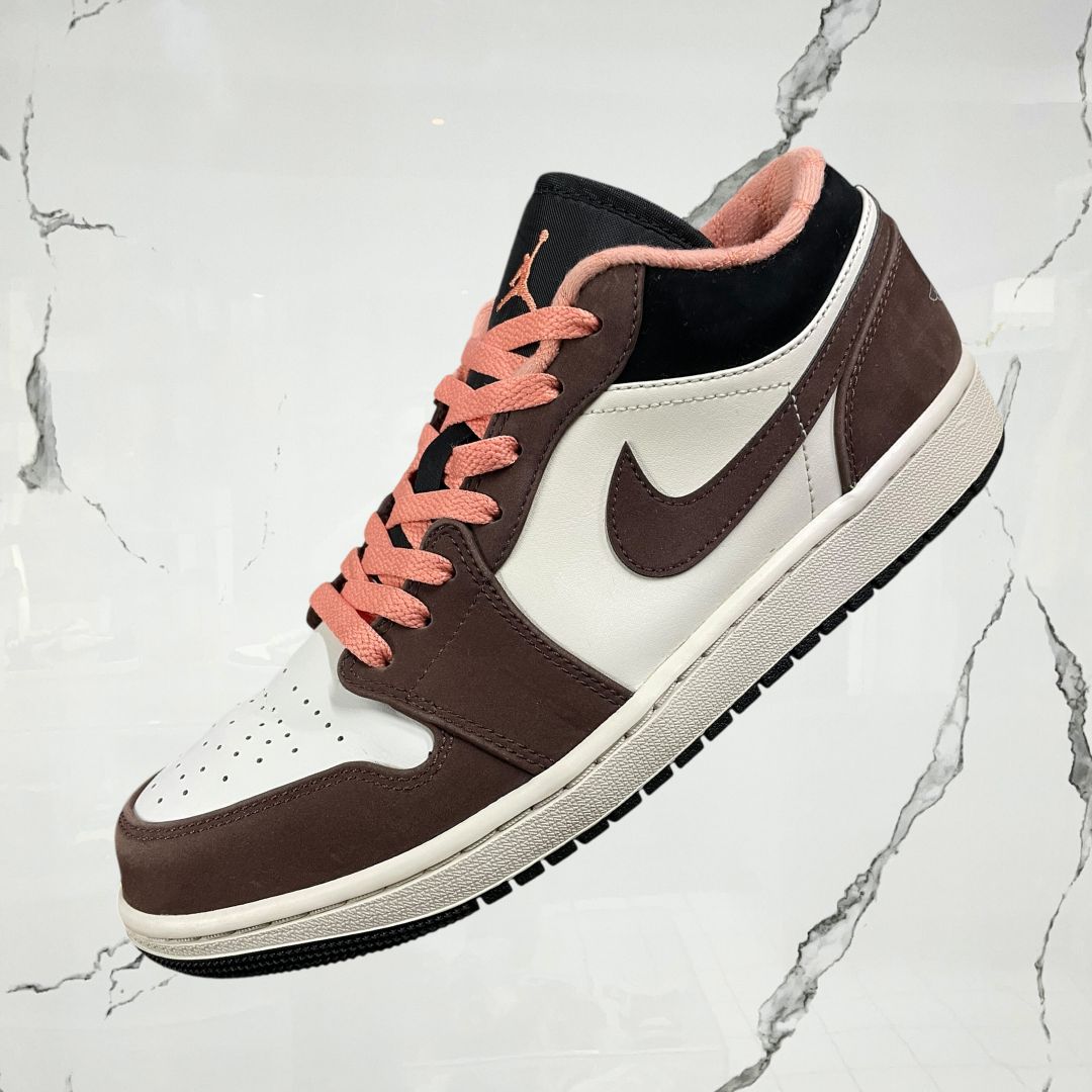 Jordan 1 Low Mocha (De Uso)