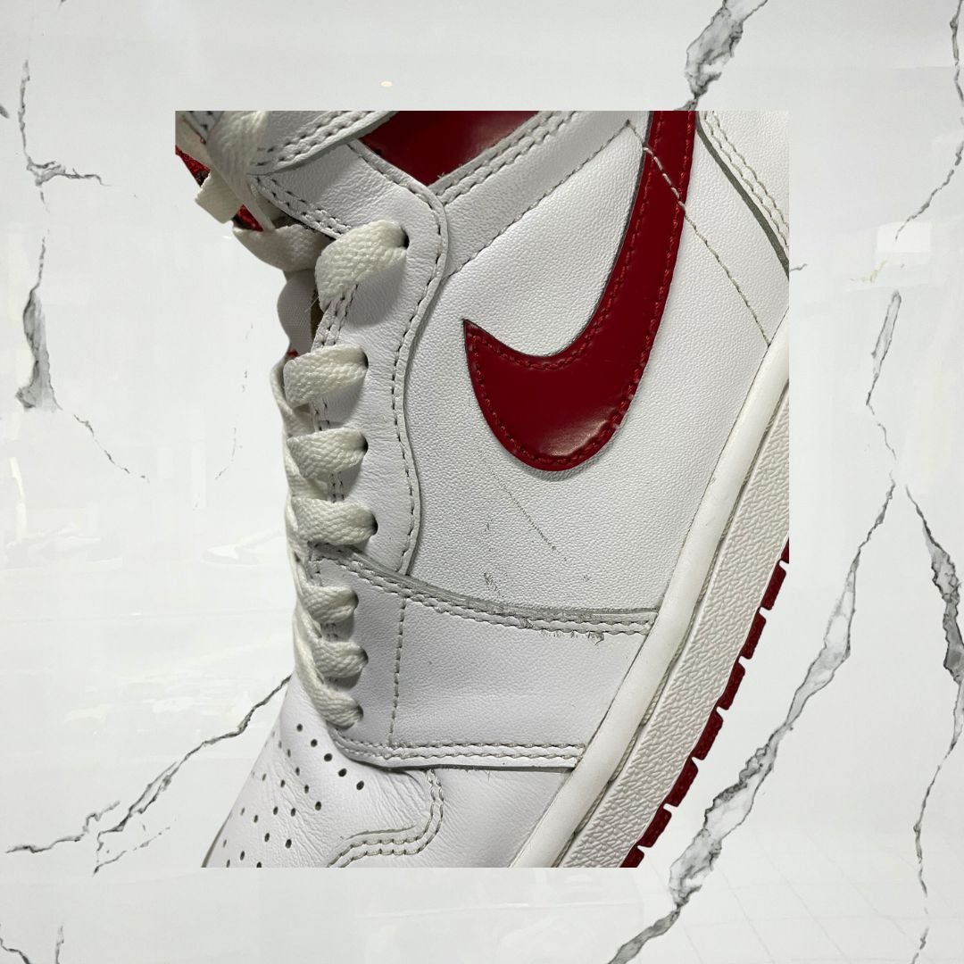 Jordan 1 High OG Metallic Red (2017) (De Uso)