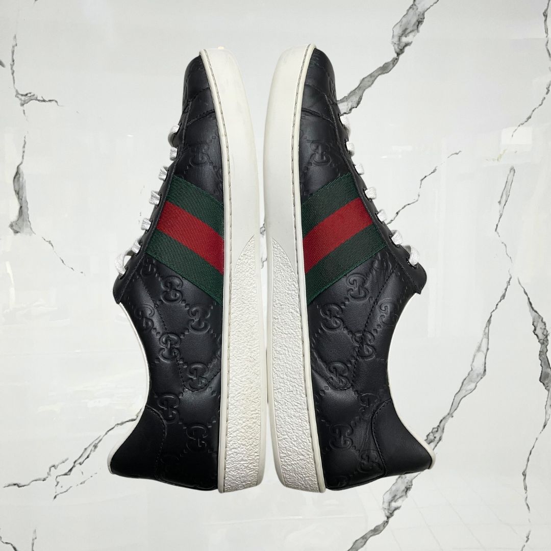 Gucci Ace Black Signature (De Uso)
