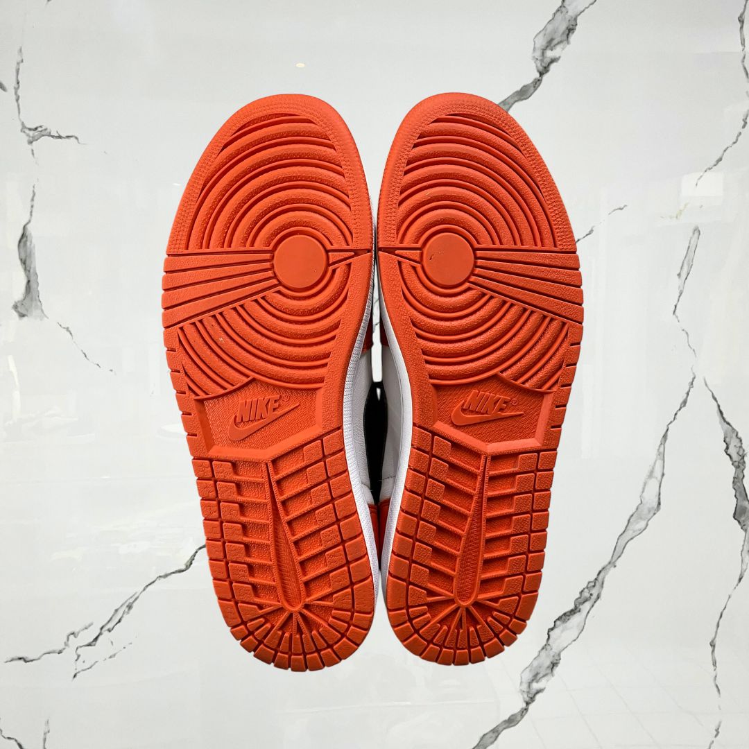 Jordan 1 Low Starfish (De Uso) - Urban Utility