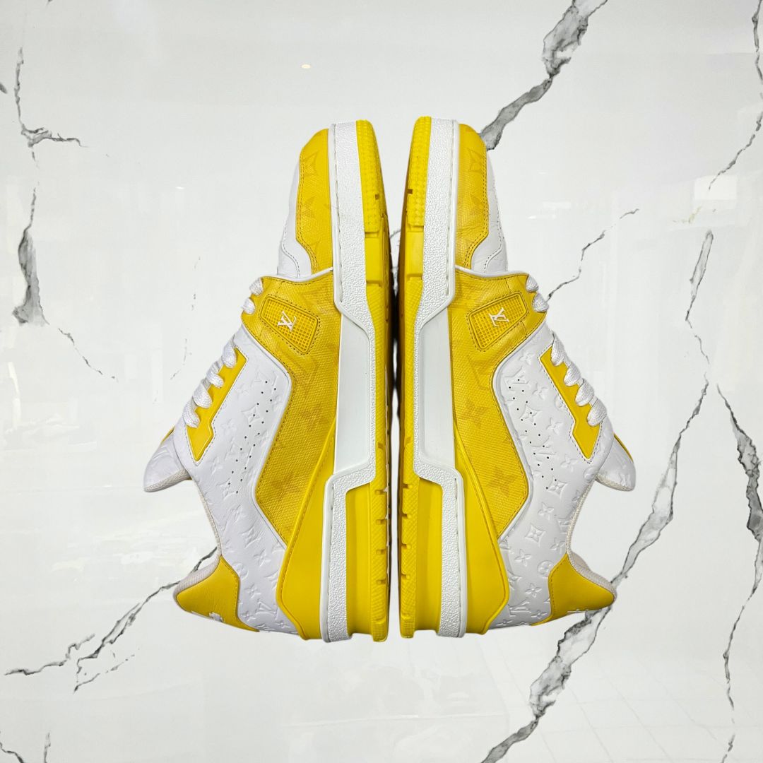 Louis Vuitton Trainer White Yellow Monogram (De Uso)