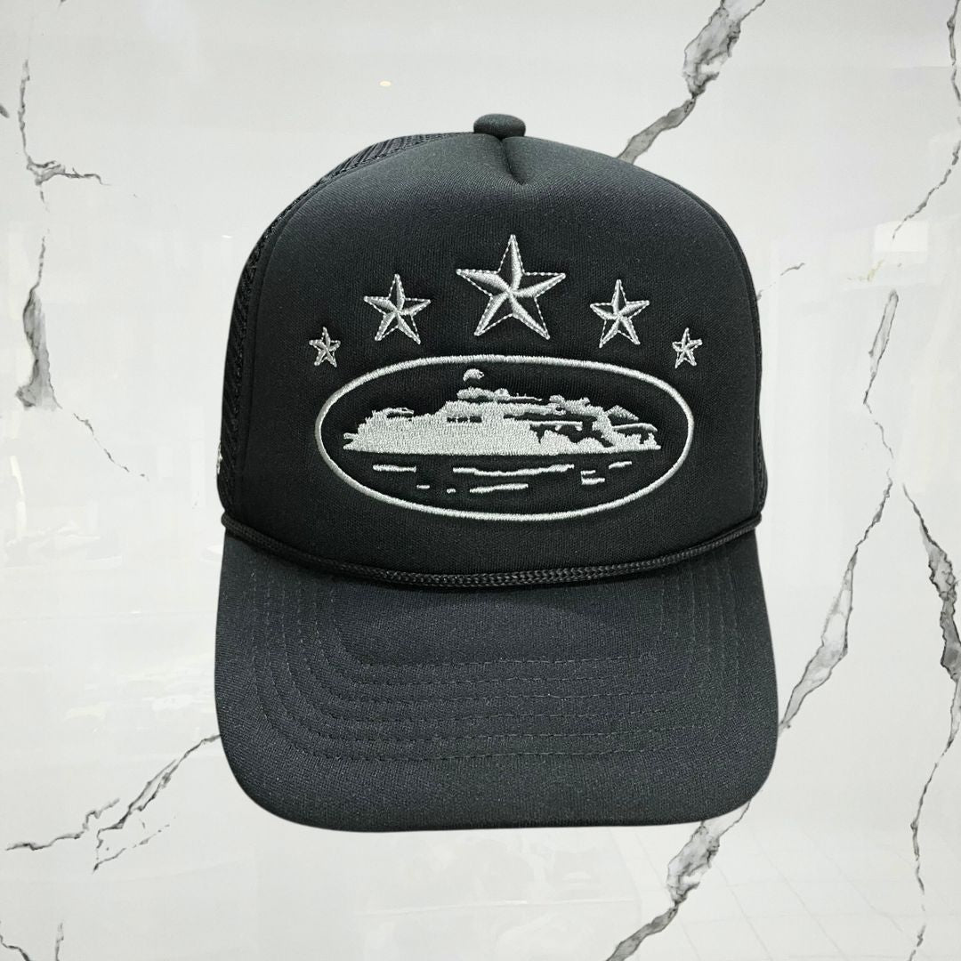 Corteiz 5 Stars Alcatraz Trucker Black Cap - Urban Utility
