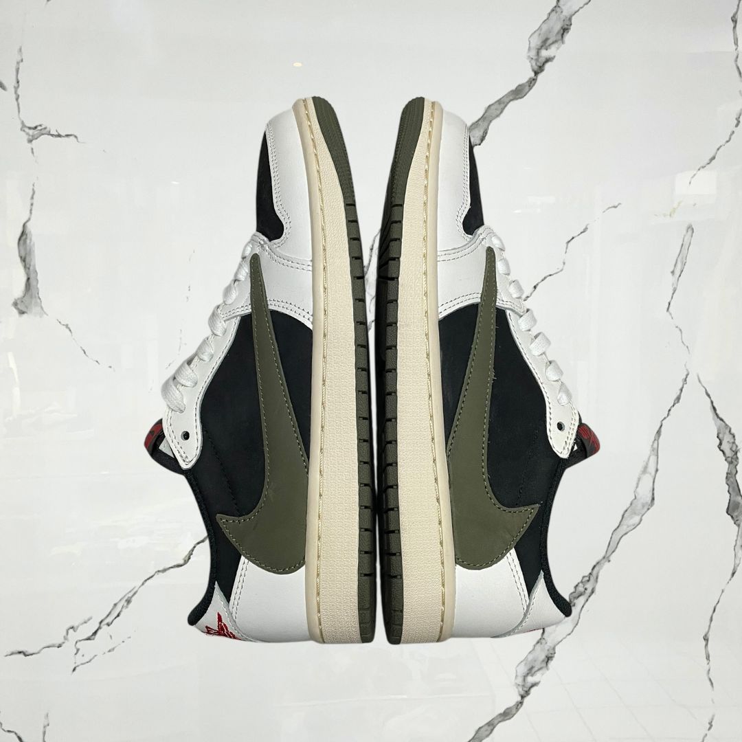 Jordan 1 Low OG Travis Scott Olive (w) (De Uso)