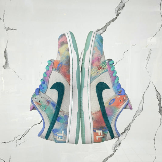Dunk SB Low Futura Laboratories Bleached Aqua (De Uso) - Urban Utility
