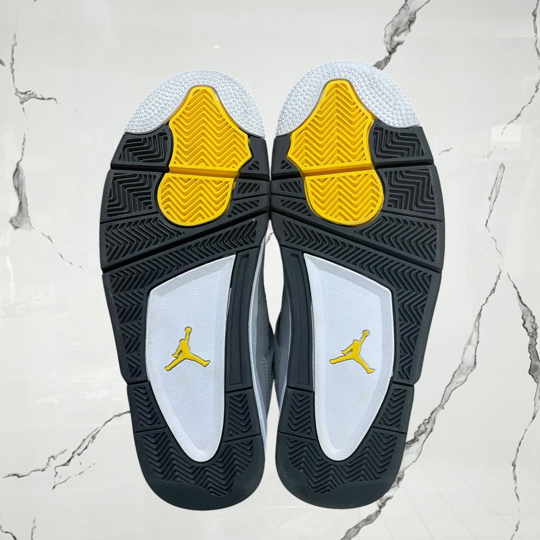 Jordan 4 Cool Grey (2019) (De Uso) - Urban Utility