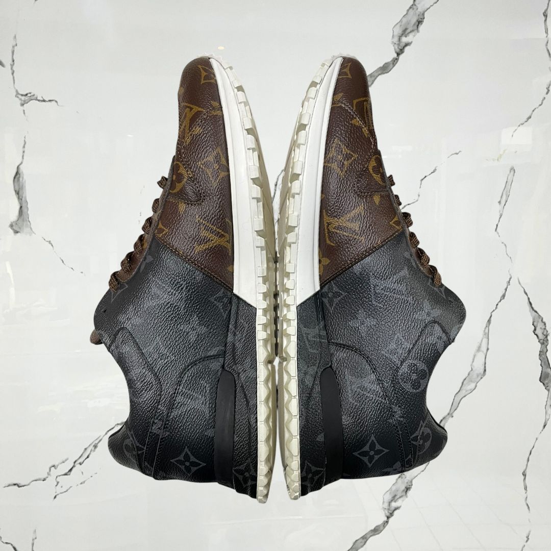 Louis Vuitton Run Away Brown Grey White (De Uso) - Urban Utility
