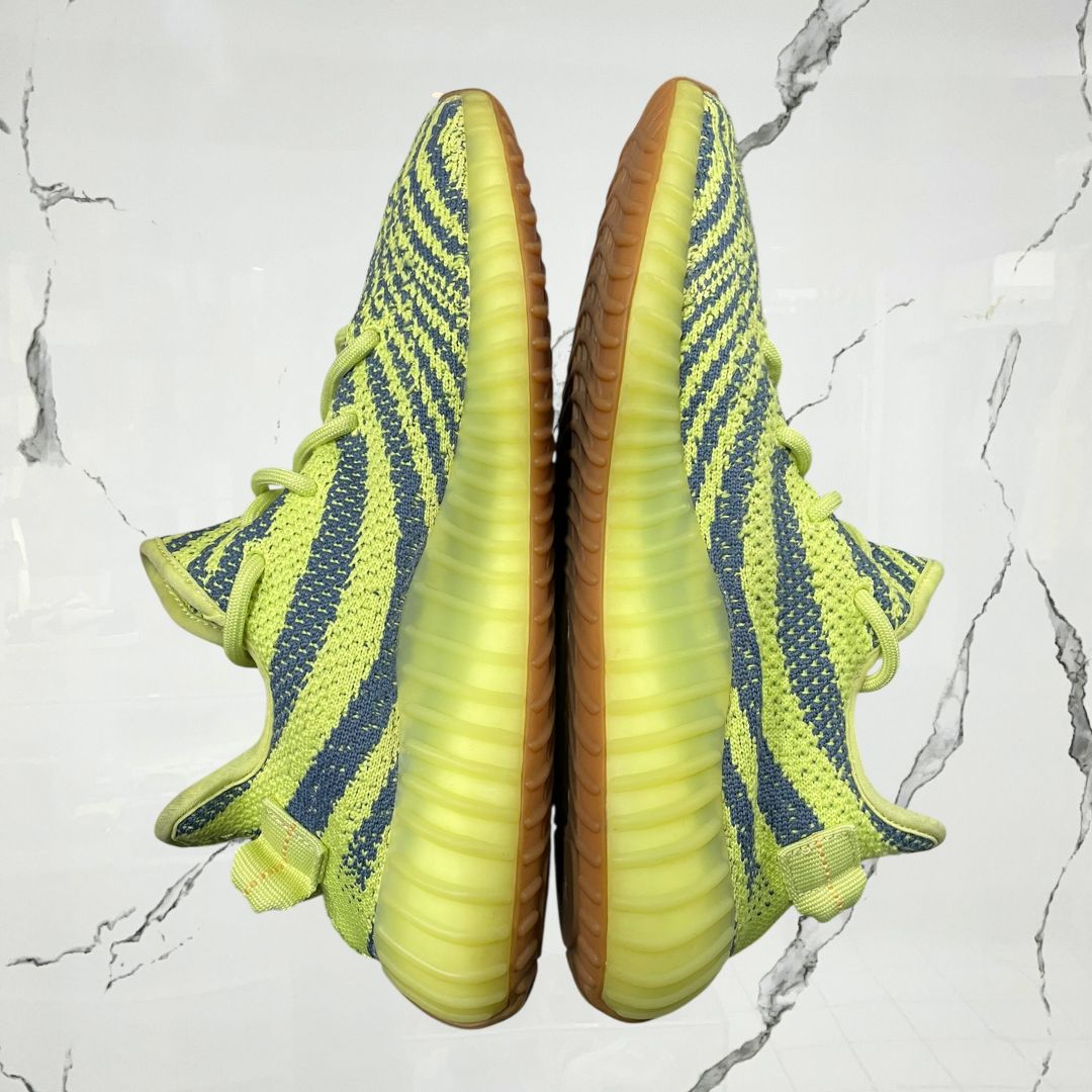 Yeezy Boost 350 V2 Semi Frozen Yellow (De Uso) - Urban Utility