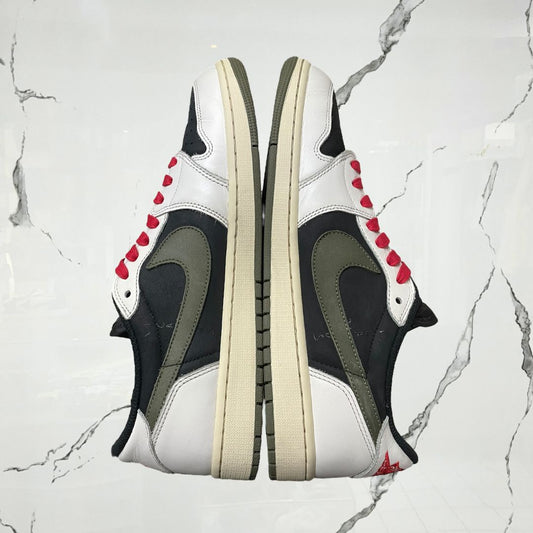 Jordan 1 Low OG Travis Scott Olive (W) (De Uso) - Urban Utility