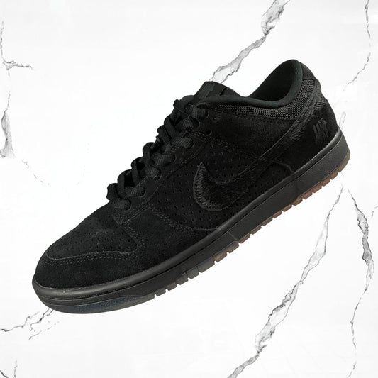 Dunk Low SP Undefeated 5 On It Black (De Uso) - Urban Utility