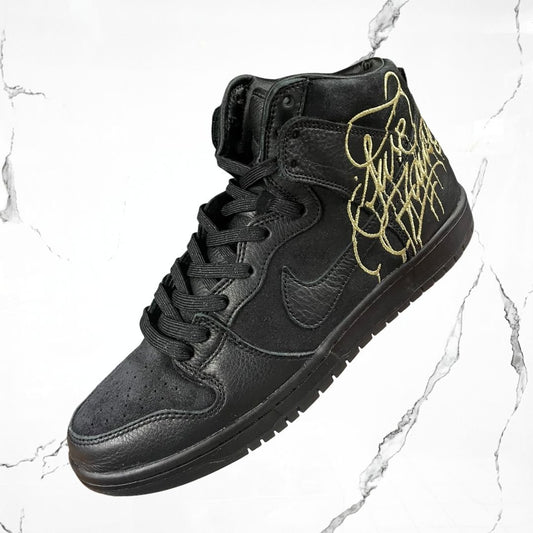 Dunk SB High Faust Black Gold (De Uso) - Urban Utility