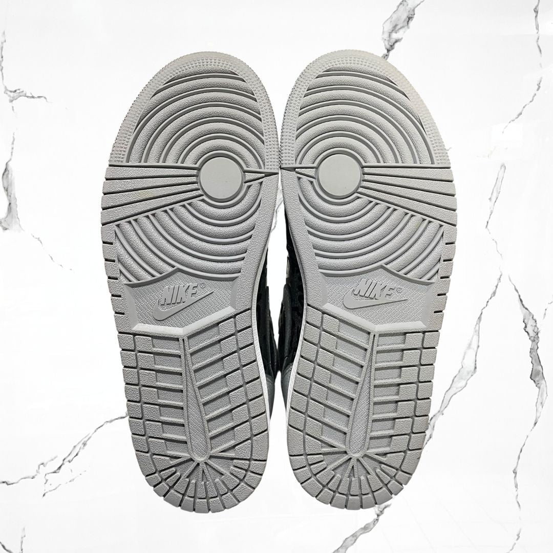 Jordan 1 High OG Rebellionaire (De Uso) - Urban Utility