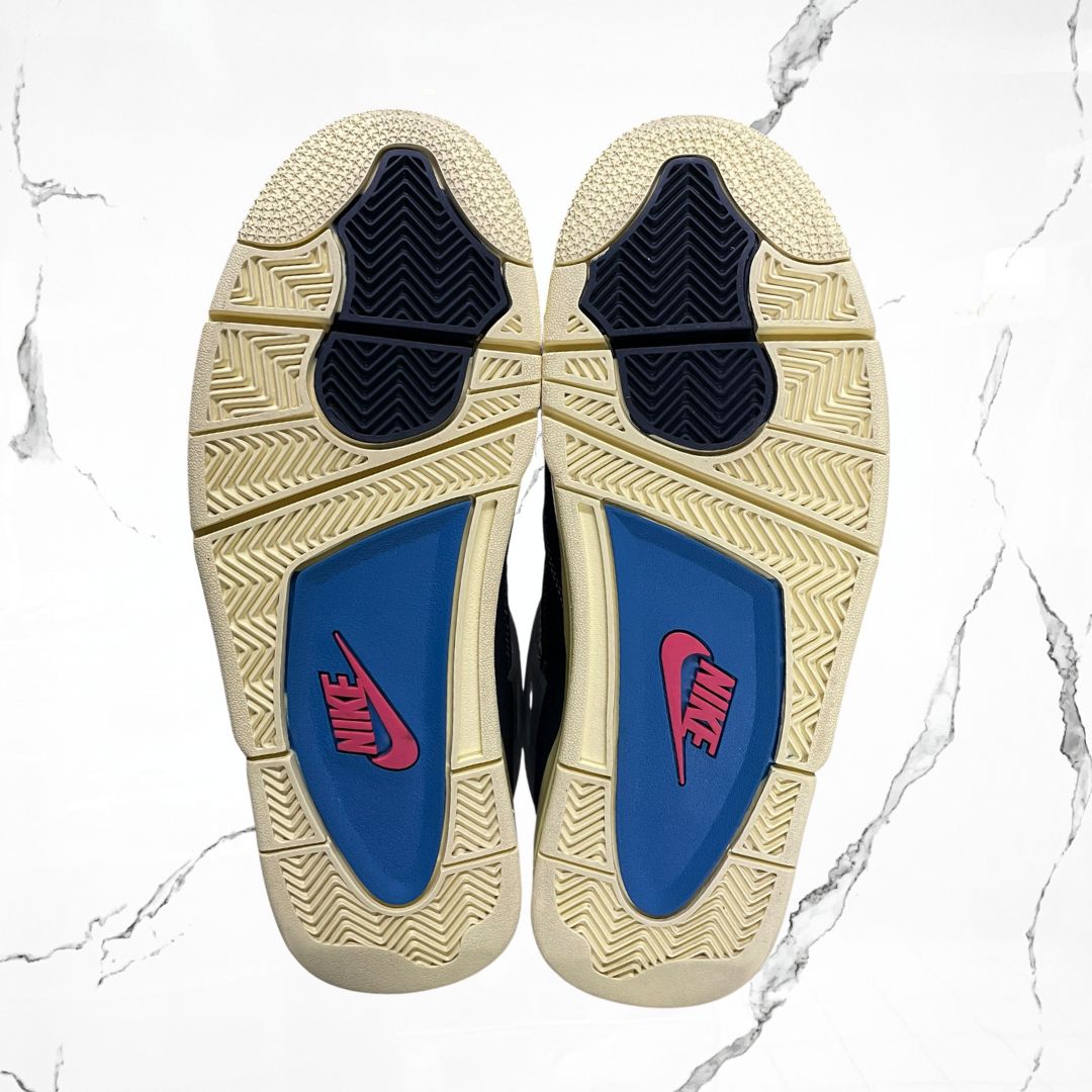 Jordan 4 Union Off Noir (De Uso) - Urban Utility